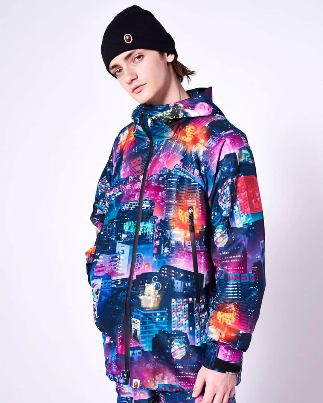 HYPEBEASTさんのインスタグラム写真 - (HYPEBEASTInstagram)「@hypebeaststyle: @bape_us Spring/Summer 2020 offering is packed with the Japanese label’s signature patterns and prints, updating several classic items and debuting several new silhouettes. An appreciation for timeless Japanese design informs several pieces, updated with contemporary cuts and BAPE’s classic iconography. Hit the link in bio for full details on the collection. Expect BAPE’s web store and global flagships — including a potential new NYC outpost — to receive the goods early next year.⁠⠀ Photo: BAPE」12月27日 8時04分 - hypebeast