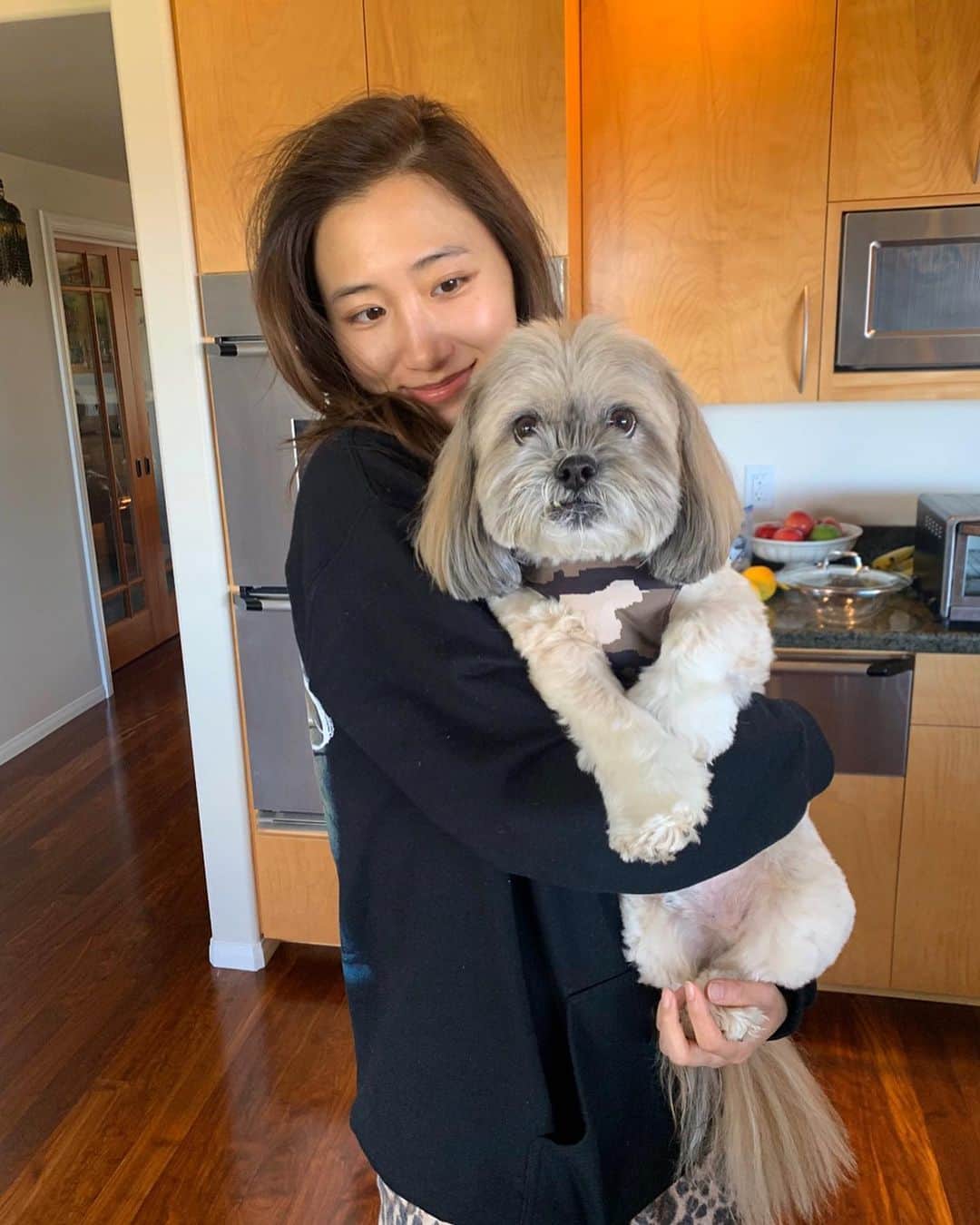 白雪のインスタグラム：「Happy Holidays♥️」