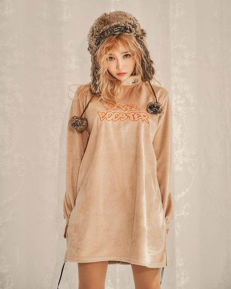 Han Ga Eunさんのインスタグラム写真 - (Han Ga EunInstagram)「New arrival soon 💕 @3double0.official #쓰리더블오  Photo @circusbear_z  Makeup @makeup_soukhyun」12月27日 11時19分 - gaeungbebe