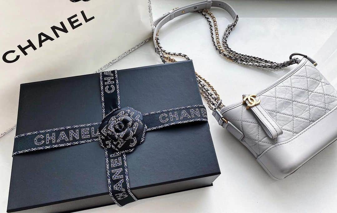 佐藤衣里子さんのインスタグラム写真 - (佐藤衣里子Instagram)「new bag💞 #chanel#chanelbag#ガブリエルシャネル#newone」12月27日 11時35分 - eriko0625