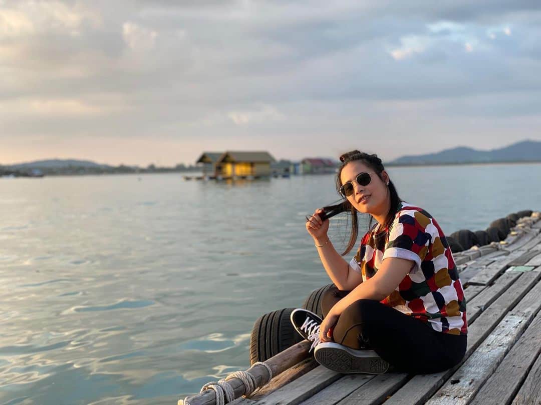 モリヤ・ジュタヌガーンのインスタグラム：「❤️#Phuket #amazingthailand #momoriya #บอยๆฮะ」