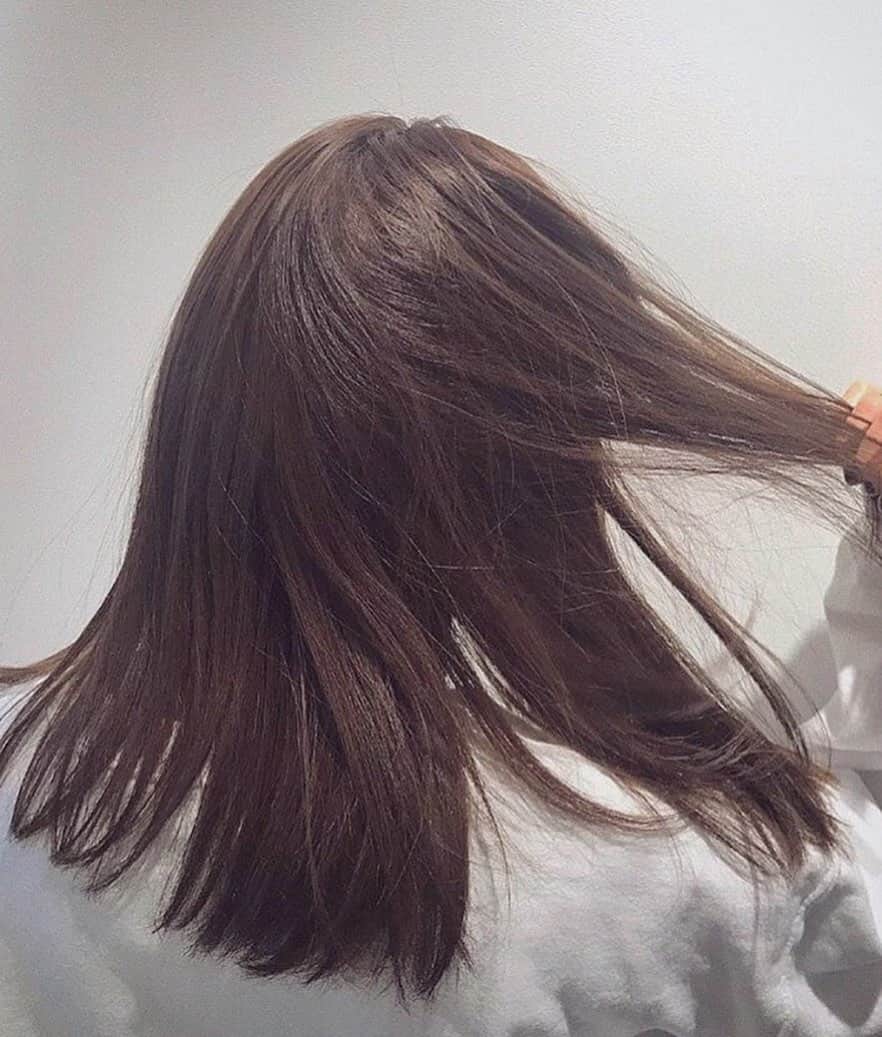 Arika Kuriharaのインスタグラム：「髪がつるんつるん👼🏼💕 . . . 大晦日まで お仕事ラストスパートだ〜✌🏼 . . 今日が仕事納めの方はお疲れ様でした❤︎ . . #hair #beauty」