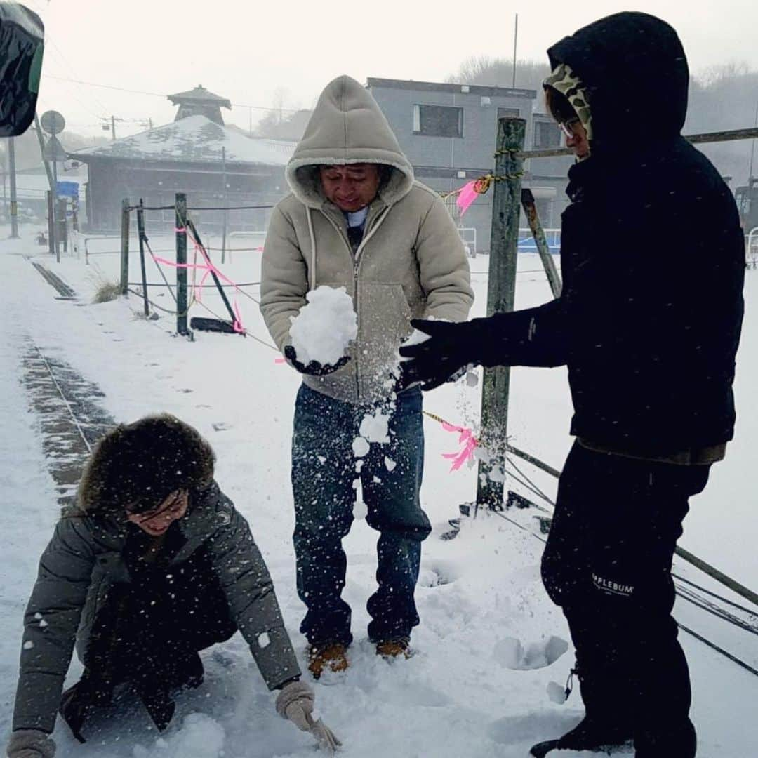 田中瞳さんのインスタグラム写真 - (田中瞳Instagram)「. 今週日曜はモヤさま年末SPです。 札幌・小樽にお邪魔しました☃️ 21:54〜2時間放送します。 時間がいつもと違いますのでご注意下さい。  放送後には先日のトークショー後に狩野さんと収録した配信企画も解禁します！  是非、合わせてご覧ください。 お楽しみに☺️」12月27日 16時38分 - hitomi_tanaka_9