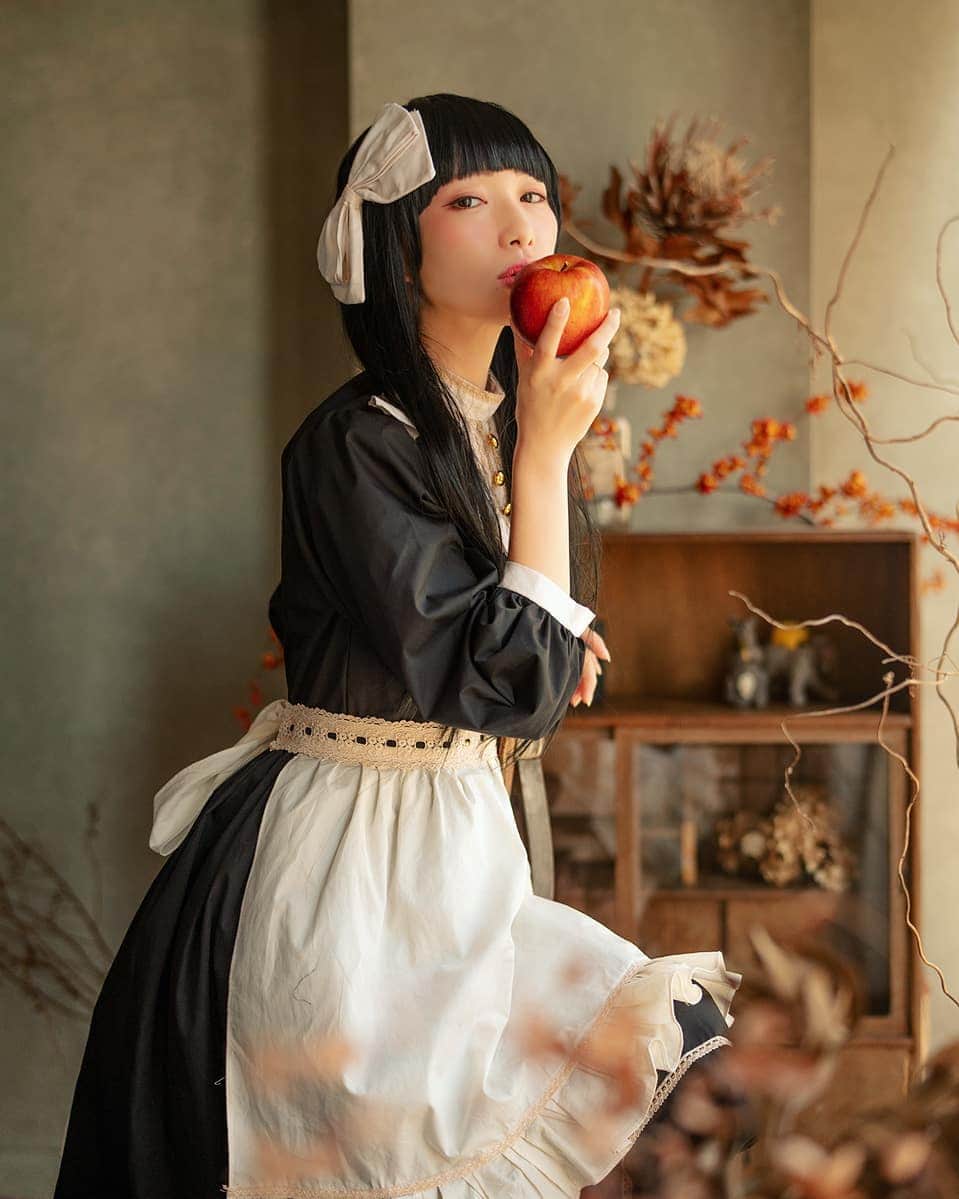 のインスタグラム：「今年もあと少し～！ ちょこちょこ作品撮りしたのにアップのタイミングを逃したものがたくさん、、、🍎 * * #art」