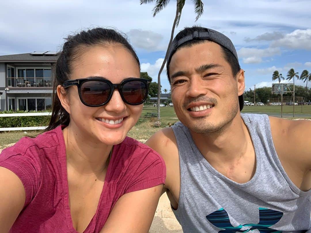 エリナ シルカのインスタグラム：「山田〜 日本で練習頑張ってるか〜 ハワイは今日暑かった〜 😏😇😎」