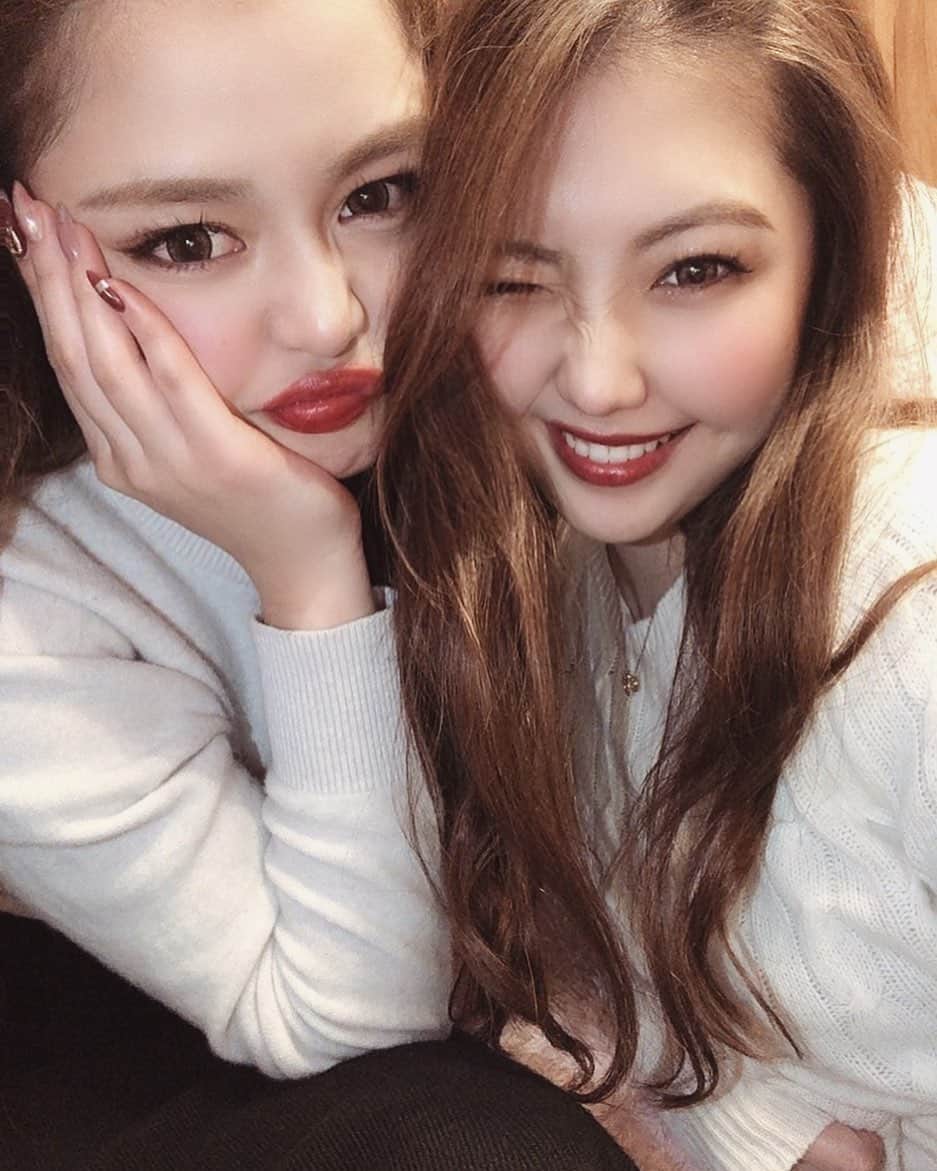 Nanamiさんのインスタグラム写真 - (NanamiInstagram)「. みゆうに大感謝の日🥺💕 ありがとう、また来月ねっ！ #l4l#friend#selfcare#selfie」12月27日 17時57分 - nana27chan