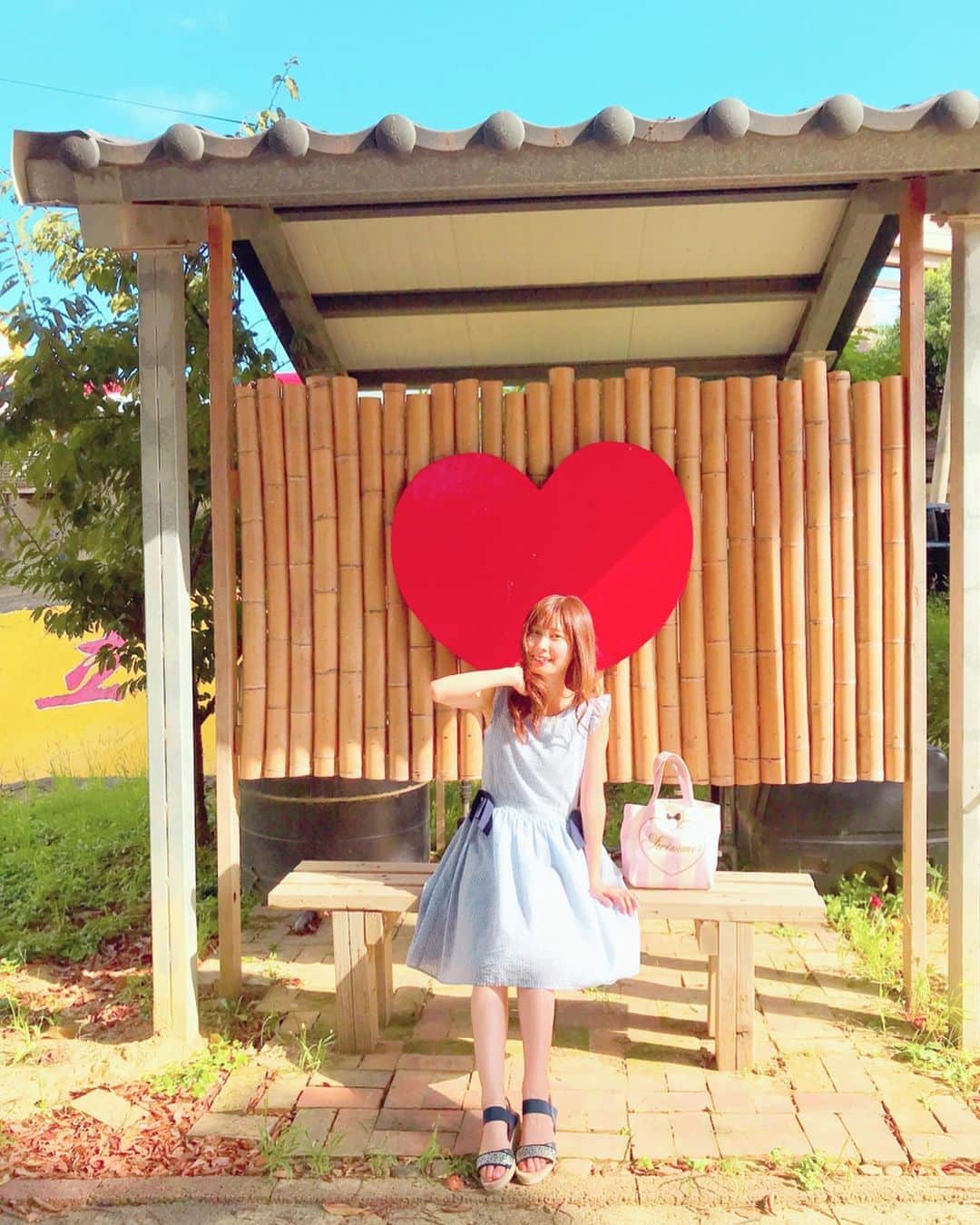 佐藤もも子のインスタグラム：「12.30 GACCHO! の出演時間のお知らせ🌟  お昼の部の20番目 17:22 頃の出番になります❣️ SUGUYA PRODUCE TEAM BASIC に出ます🐥🌼 straight street で見逃した方も また踊ってるところみたいと思ってくれた方も ぜひ見に来てください😊🌷 前売りチケットの予約は29日の20時までに お名前と枚数を教えてください🎀  出演は昼の部ですがイベント自体はなんと！！朝まであります🌟  GACCHO初参加なので応援よろしくお願いします🌼🥺 GACCHO! エンターテイメントDP 2019 2019年12月30日（月） 会場：六本木morph_tokyo  SIDE：Ａ【昼の部】 OPEN 14:00 前売　2500円／当日　3000円（drink別）  SIDE：B【夜の部】 OPEN 22:00  前売　2500円／当日　3000円（drink別）  会場：六本木morph tokyo ＊スペシャルセット→１ドリンク注文後は、＋1000円で飲み放題になります。 ＊食べ物等持ち込み自由！！ 詳しくはこちら↓ http://suguya.seesaa.net/article/471796213.html」