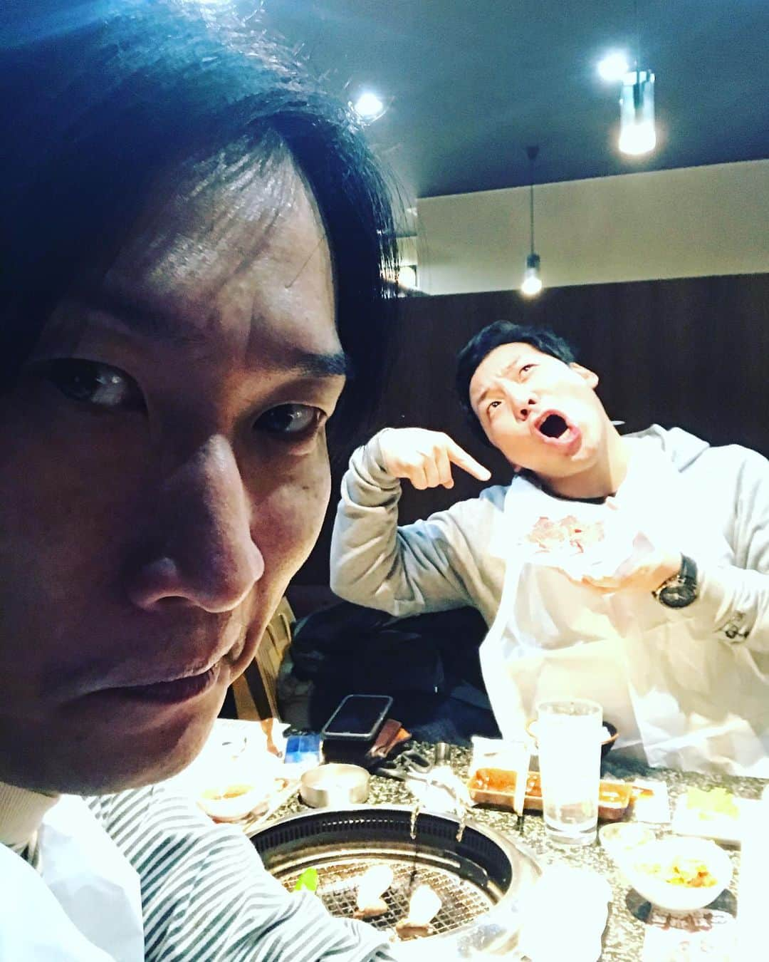 山添寛（相席スタート）さんのインスタグラム写真 - (山添寛（相席スタート）Instagram)「#ミキ亜生 #ひょっこりはん #ドンデコルテ渡辺 #インディアンス田渕 #忘年会 #新年会 #とかいろいろ #飲み会沢山あるけど #一気飲みは #やめとこな #一気の力借りんでも #酒の場は楽しい #またインスタ #久しぶりに #なってもうた #ごめんね #ペンネ #ペン先状のパスタ」12月27日 18時59分 - aisekiyamazoe