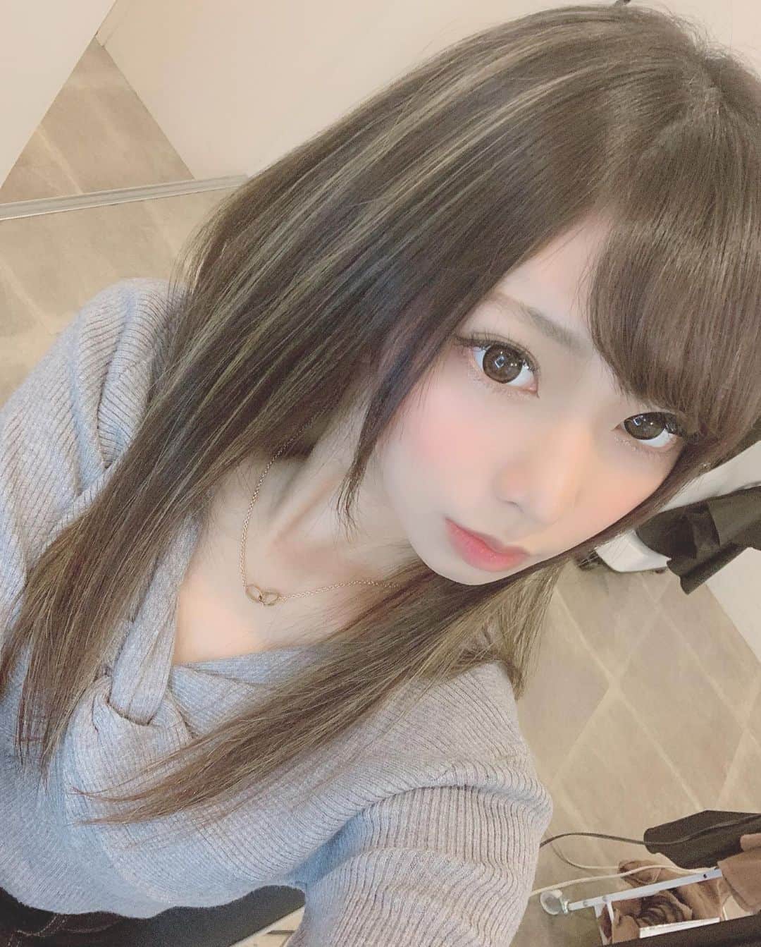 りっきゅんさんのインスタグラム写真 - (りっきゅんInstagram)「. treatment💁 」12月27日 19時32分 - riku ...