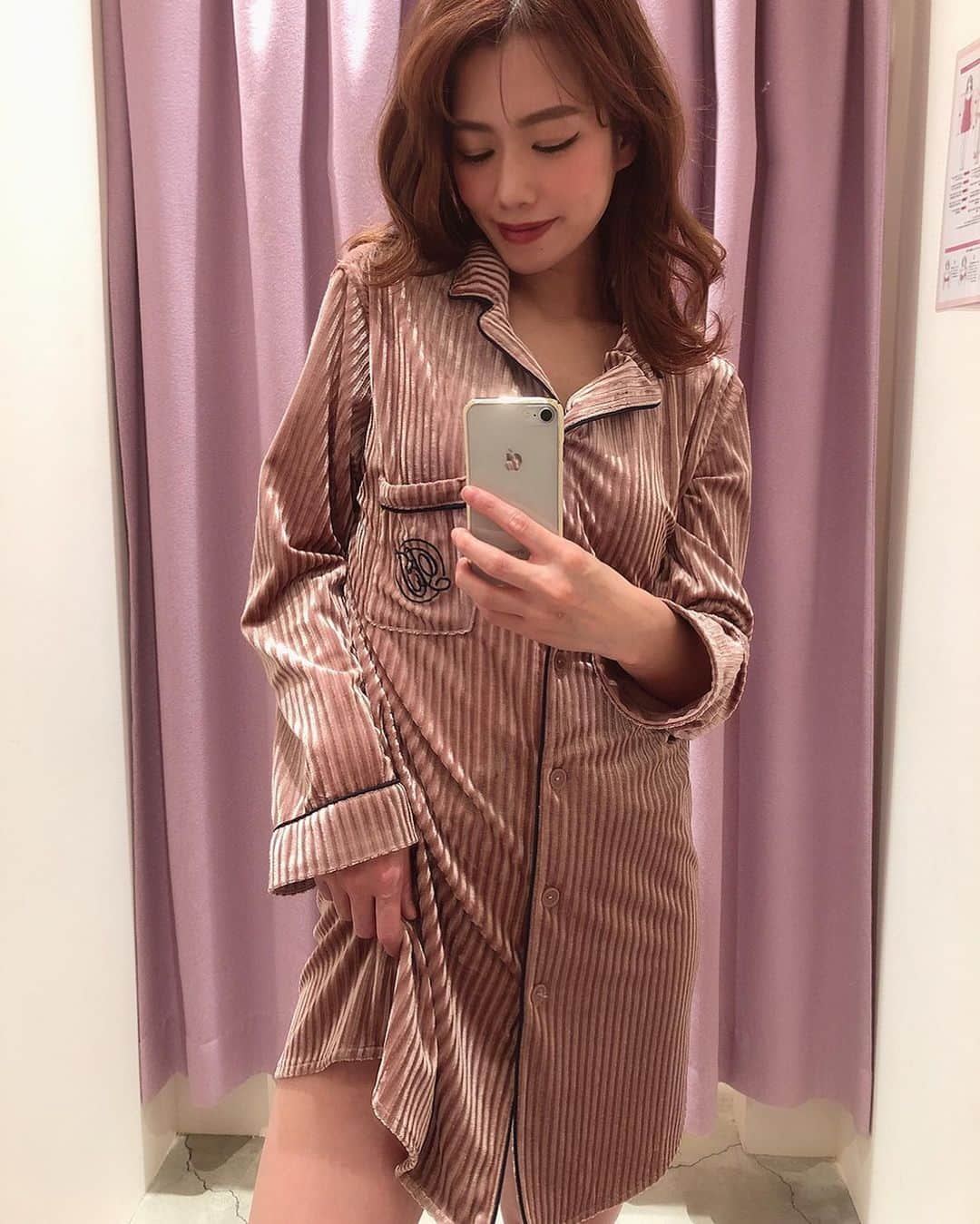 Ravijour札幌4丁目プラザ店のインスタグラム：「RAVIJOURといえばこのパジャマ💓今年はオーバーシルエットでワンピースとしても着れますよ🧸❣️ 詳しくはTOPのURLからチェックして下さい！  着画 160cm  #Ravijour #ラヴィジュール #RavijourStaff #Ravijoursapporo #ravijourofficial #onsale」