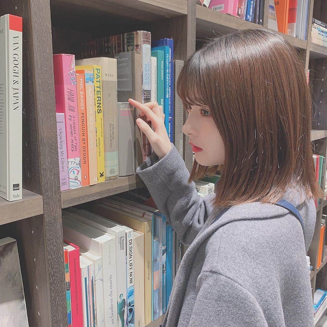 のインスタグラム：「. 本と小高」
