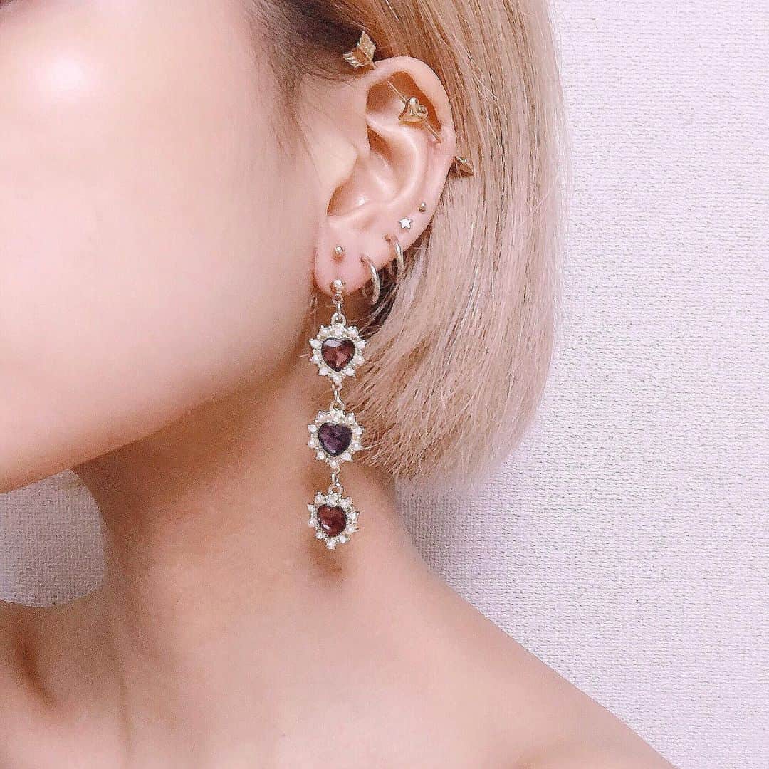 ハナエさんのインスタグラム写真 ハナエinstagram わたしの世界一可愛い耳19です Pierce Bodypierce Bodypiercer Gold ピアス ピアス女子 ピアスコーデ ピアス好き ボディピアス ボディピ インダストリアル ゴールド ゴールドアクセサリー