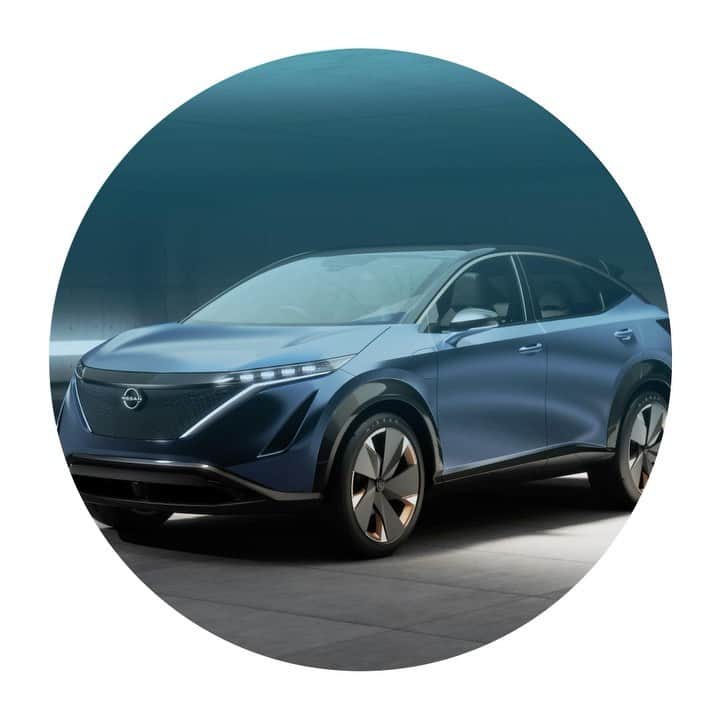 のインスタグラム：「"The #Ariya Concept's exterior strikes a balance between dynamic beauty and tech sharpness, with proportions that show what's possible with Nissan's 100% electric vehicle platform.“ Alfonso Albaisa, VP of Global Design. #FutureFriday」