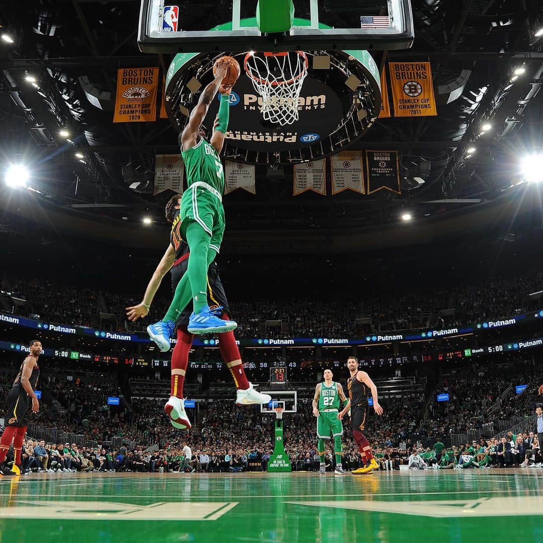 ボストン・セルティックスさんのインスタグラム写真 - (ボストン・セルティックスInstagram)「The Jays have taken over ⭐️ Celtics.com/Vote」12月28日 7時23分 - celtics