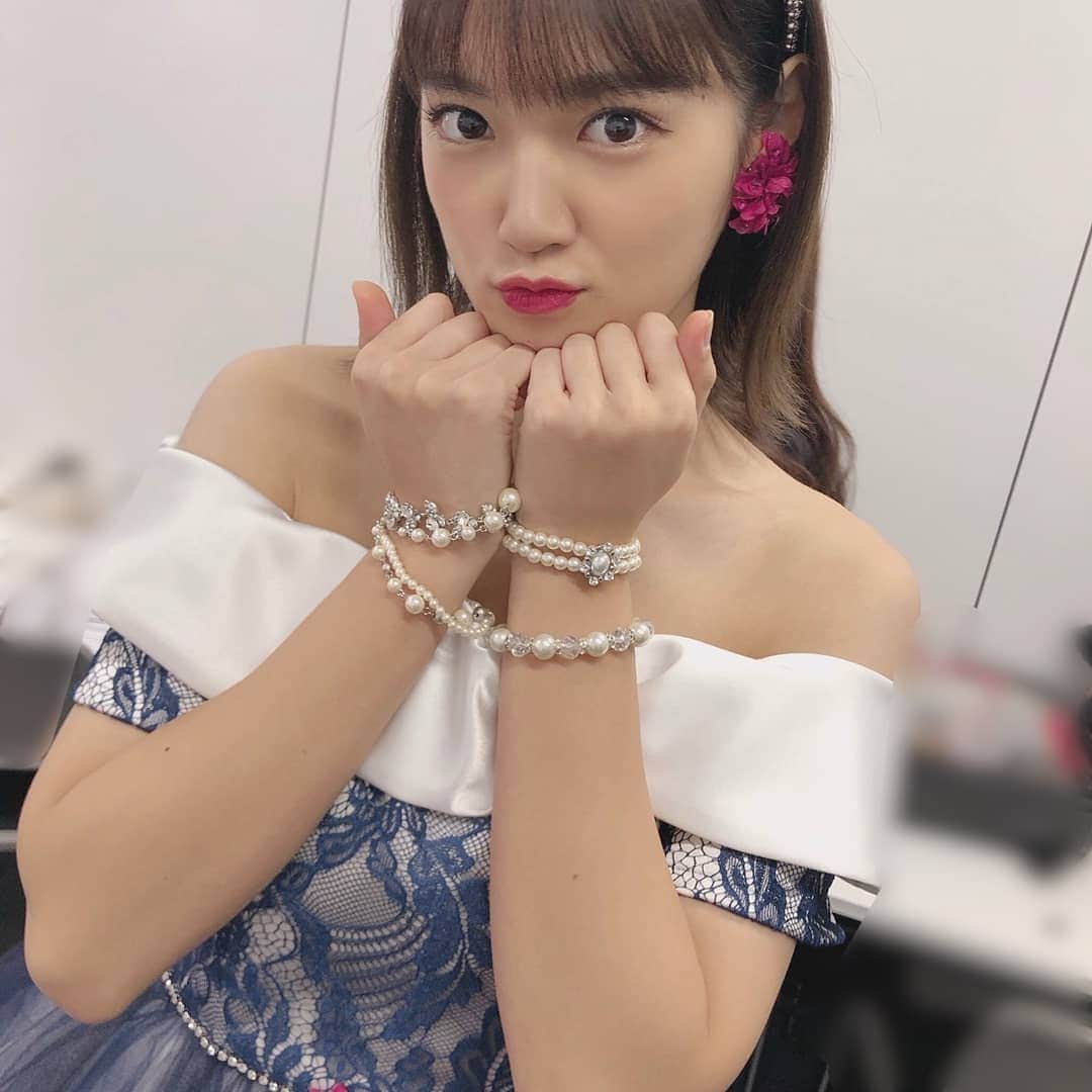 Country Girlsさんのインスタグラム写真 - (Country GirlsInstagram)「カントリー・ガールズライブ2019〜愛おしくってごめんね〜 2019.12.26  カントリー・ガールズ卒業。  今まで本当にありがとうございました🧡  大好き💚🧡💙💛 森戸知沙希  #countrygirs #カントリー最高 #山木梨沙 #森戸知沙希 #小関舞 #船木結」12月27日 22時51分 - countrygirls_official