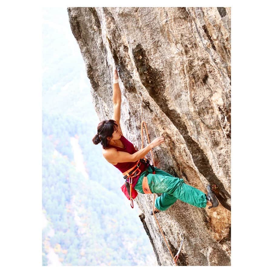 小林由佳のインスタグラム：「Sometimes drift through my mind that if this route was not wet , how much I could do it. ・ Always not so easy what matching rock condition with myself. It's part of climb on ROCK tho🙂 ・ ・ #🇪🇸 @mammut_japan  @unparallelup」