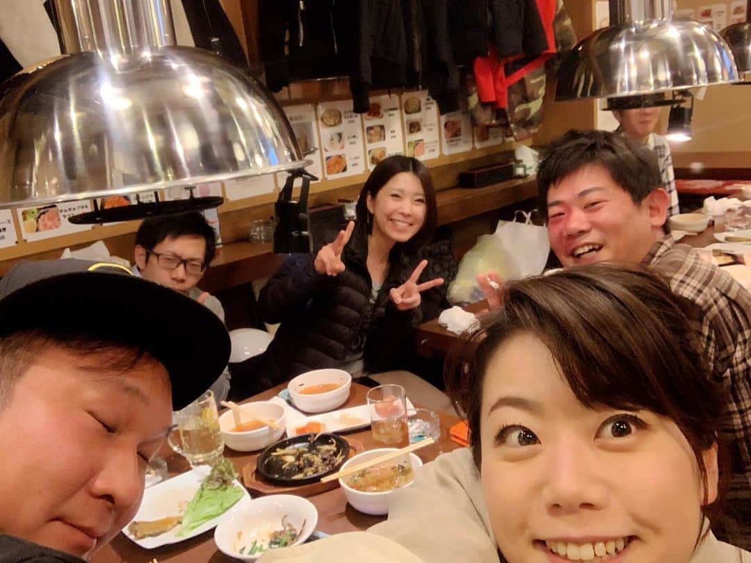 のインスタグラム：「ありがとう今年😆💞 Only a little bit left of this year! . "(ﾉ*>∀<)ﾉ✨　#会♪ with #望月ミキ @mochizuki_miki」