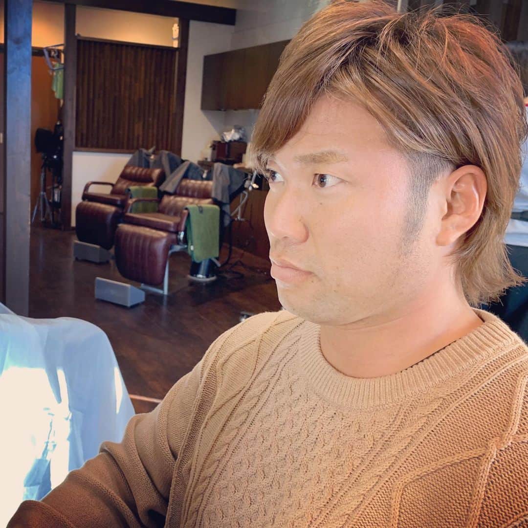 宮原健斗さんのインスタグラム写真 - (宮原健斗Instagram)「💇‍♂️ hairstyle」12月27日 23時37分 - kento_miyahara
