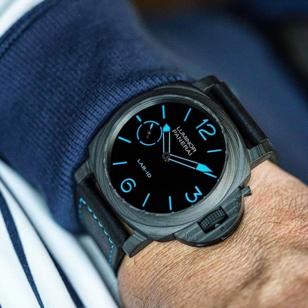パネライのインスタグラム：「If you ever see one in the flesh take the time to really appreciate this beauty. The #Panerai #PAM700 LAB-ID featuring a nano tube technology ultra black dial, Carbotech case and a movement that doesn’t use lubrications and only has four jewels. Only 50 units made worldwide, with a 50 year warranty, and was priced at 50K Euro. You can read more about this watch in detail on our site if you are interested. Pic by @watchstylo #paneraicentral」