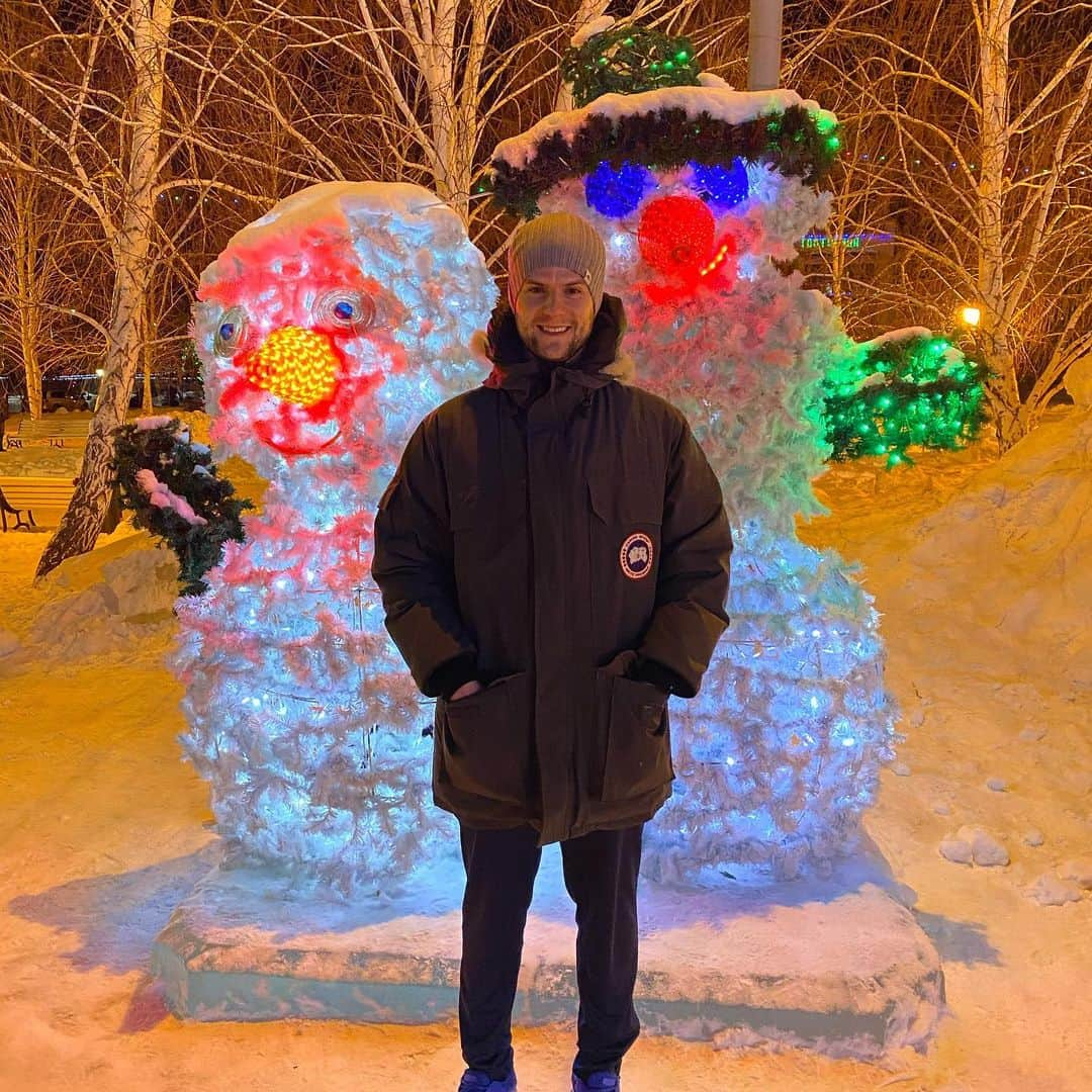 ドミトリ・オフチャロフさんのインスタグラム写真 - (ドミトリ・オフチャロフInstagram)「RUSSIAN WINTER WONDERLAND ❄️😍」12月28日 0時10分 - dimaovtcharov