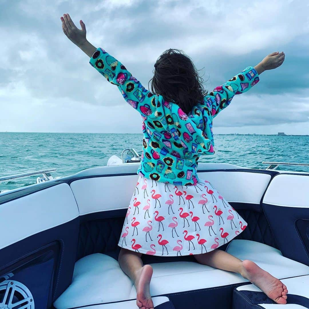 ロージー・オドネルさんのインスタグラム写真 - (ロージー・オドネルInstagram)「queen of the world #miami」12月28日 2時41分 - rosie