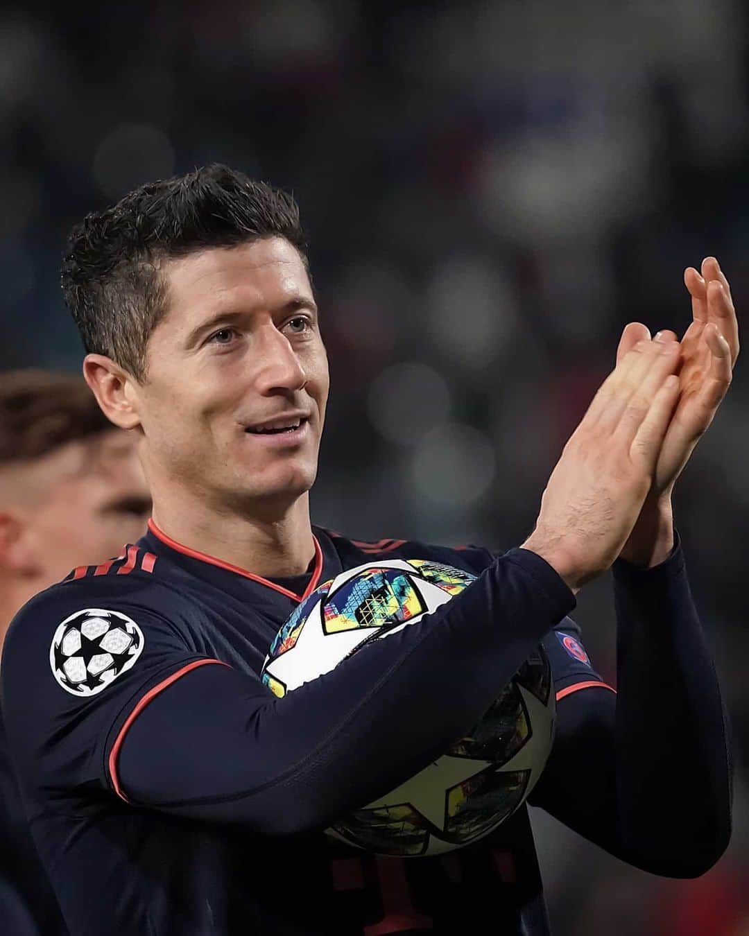 UEFAチャンピオンズリーグさんのインスタグラム写真 - (UEFAチャンピオンズリーグInstagram)「Has anyone done it better this year than Lewandowski❓ ⚽⁣ ⁣ Lewy has 54 goals in 58 games for club & country in 2019 🔥🔥🔥⁣⁣ ⁣⁣ #UCL #FCBayern」12月28日 3時24分 - championsleague