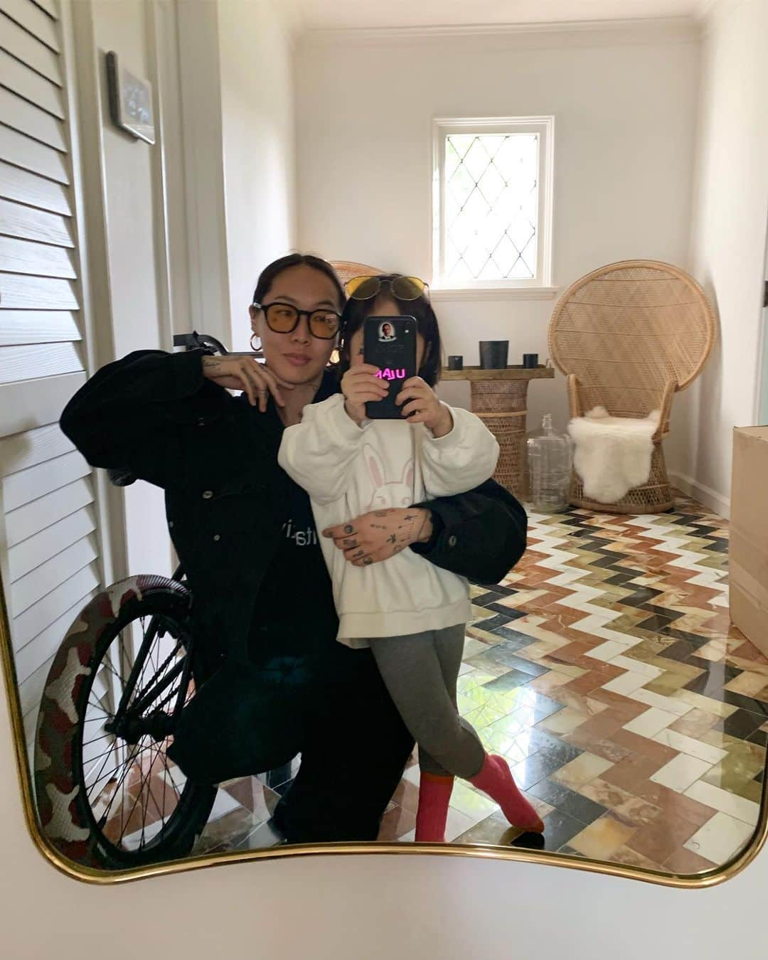 ダニ・ソングさんのインスタグラム写真 - (ダニ・ソングInstagram)「ahhhh my niece Jia is too cool!!!! she’s EVERYTHING😆❣️❣️」12月28日 5時04分 - songdani