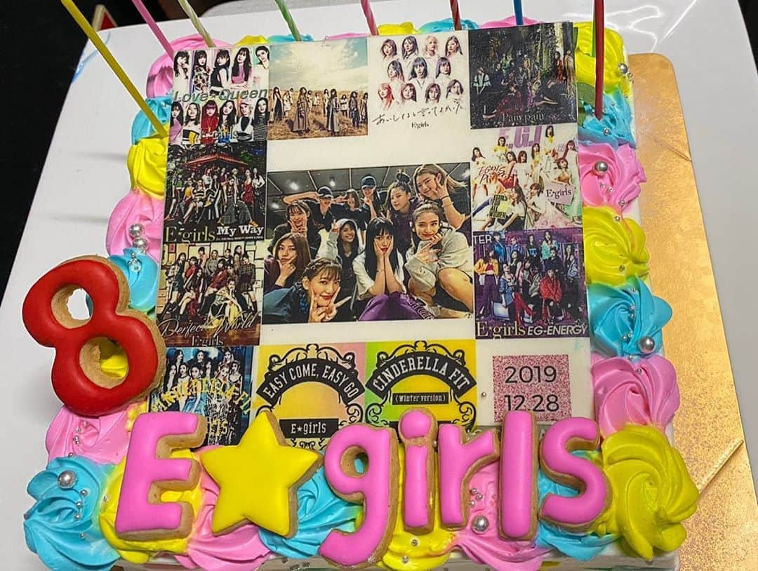 楓さんのインスタグラム写真 - (楓Instagram)「🌹E-girls 8th Anniversary🌹 泣いて笑って苦楽を共にした私たち。 多分とっても強いと思う。 そして最高の絆があるね。 いつもありがとう。 これからも大好きで大切なメンバーには変わりないよ☺️ スタッフさんも ファンの皆さんも 一緒に8周年を迎えてくれて ありがとう。  #egirls #8周年」12月28日 17時00分 - kaede_