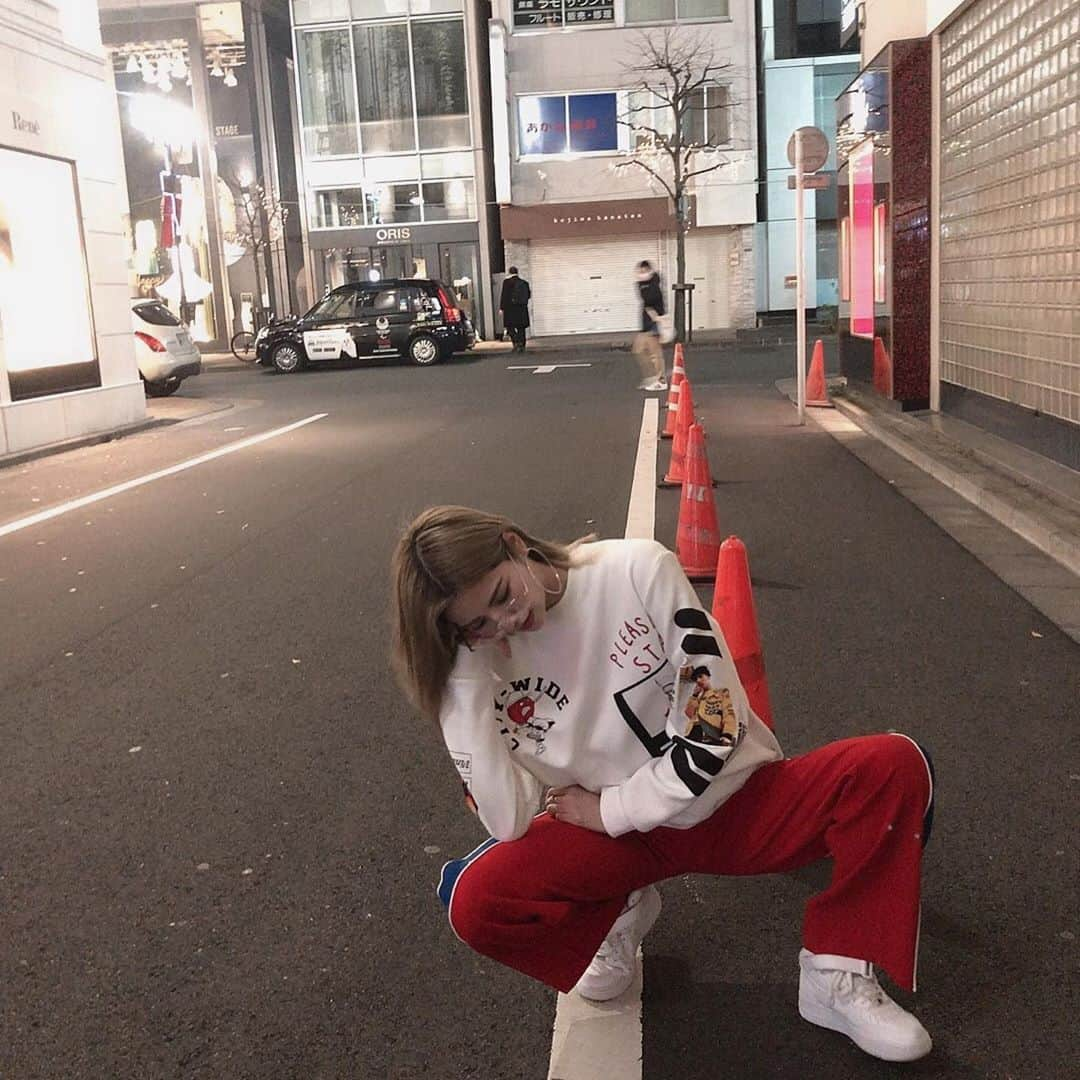 水埜帆乃香さんのインスタグラム写真 - (水埜帆乃香Instagram)「@junkymood  ドストライクすぎて爆買い🔥  #ootd #fashion #street #code #junkymood #代官山」12月28日 17時06分 - honoka_0901