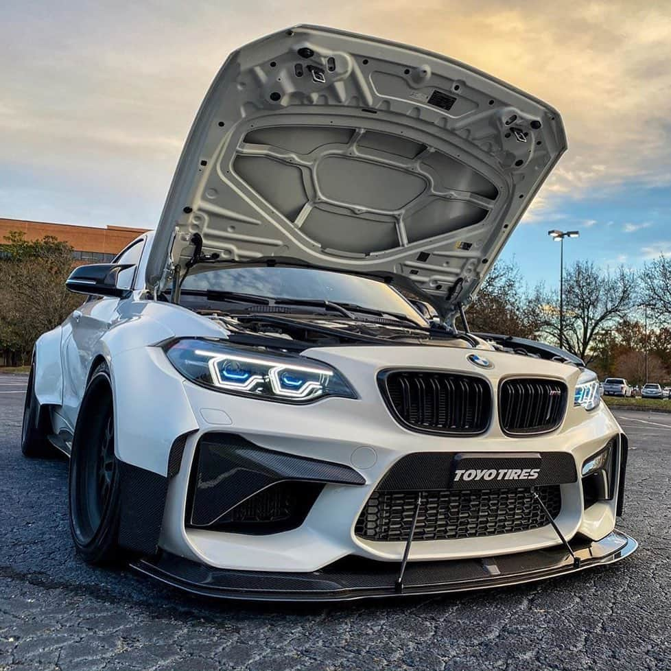 CarsWithoutLimitsさんのインスタグラム写真 - (CarsWithoutLimitsInstagram)「Alpine White BMW M2 Owner @m2_ghost  #carswithoutlimits #bmwm2」12月28日 8時29分 - carswithoutlimits