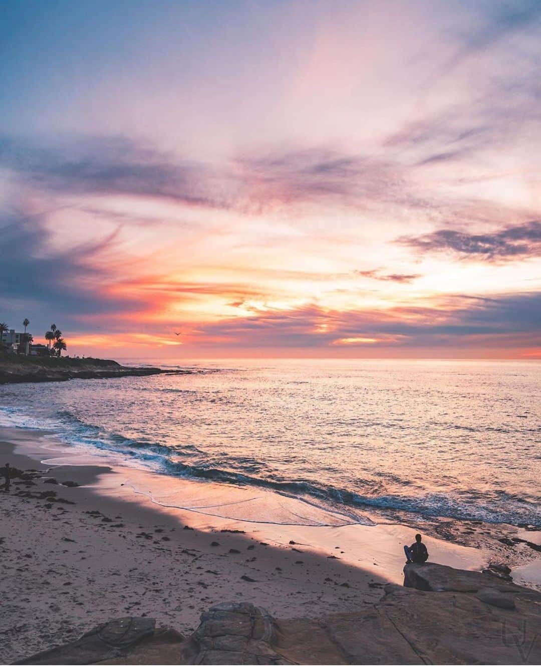 ブルーライフのインスタグラム：「super sunset 👌🏽👌🏽」