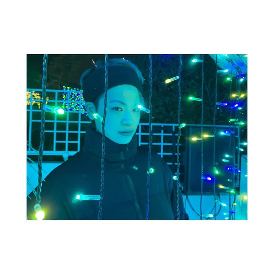 河崎良侑さんのインスタグラム写真 - (河崎良侑Instagram)「イルミネーションと私。  #よみうりランドイルミネーション  #初めて行った #感動 #やばい #こんなにすごいと思わなかった  #2019年冬」12月28日 8時37分 - ryosuke.kawasaki