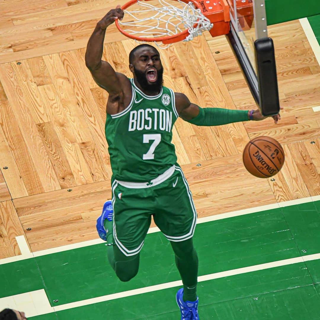 ボストン・セルティックスさんのインスタグラム写真 - (ボストン・セルティックスInstagram)「JAYLEN BROWN 😤😤😤 Go to Celtics.com/vote to send this man to @nbaallstar」12月28日 8時56分 - celtics