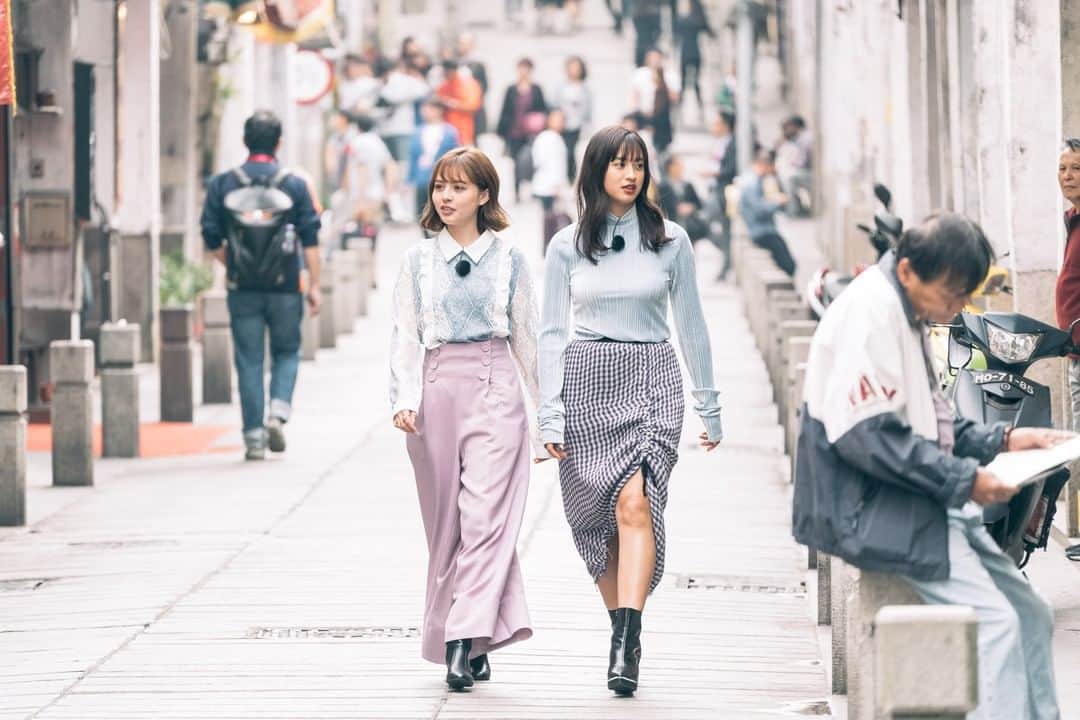 のインスタグラム：「マカオマラソンに参加した加藤と玖瑠実。 マラソン以外にも、現地の食べ物や観光もしてきました！ #beachme #相模屋 #slendaginza #slenda #アンダーアーマー #tgr #tgc #東京ガールズコレクション #tokyogirlscollection #tokyogirlsrun #marathon #マラソン #sports #healthy #running #instagood #power #スポーツ #diet #ダイエット #ランニング #sportswear #workout #training #フルマラソン #ランニング女子 #rungirl #トレーニング #instarunning #健康」