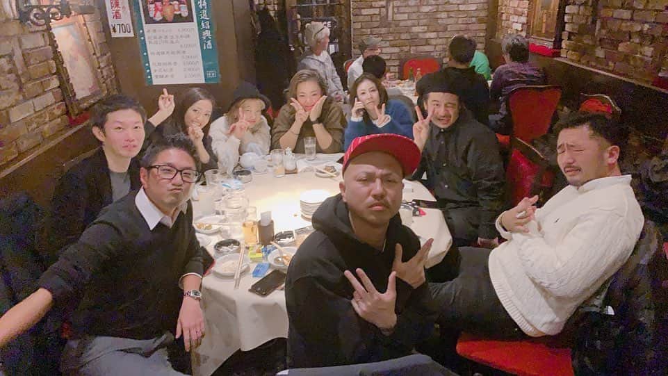 柏木作夢さんのインスタグラム写真 - (柏木作夢Instagram)「2019年忘年会part3  なんだかんだで20年近く続く仲間たちと青葉にて  昔、横浜にあったクラブFIREにて毎週木曜日に集まっていた大切な仲間たち  新年会もよろしくお願いします。  #忘年会 #2019 #横浜fire #deep #Impact #buddy #friends #kabukicho  #shinjuku  #night #party #thankyou」12月28日 9時19分 - samukashiwagi