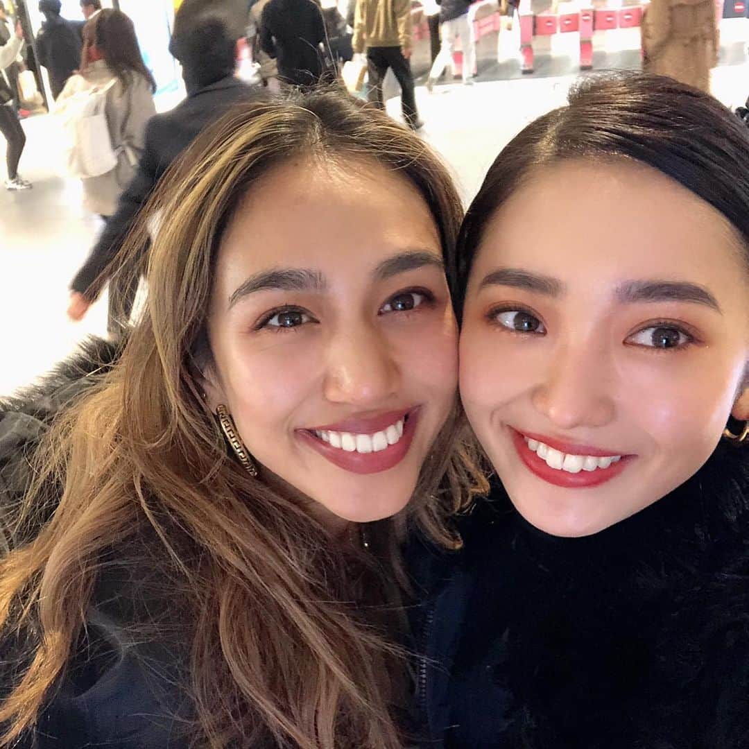 Megha Shrestha のグルメインスタ