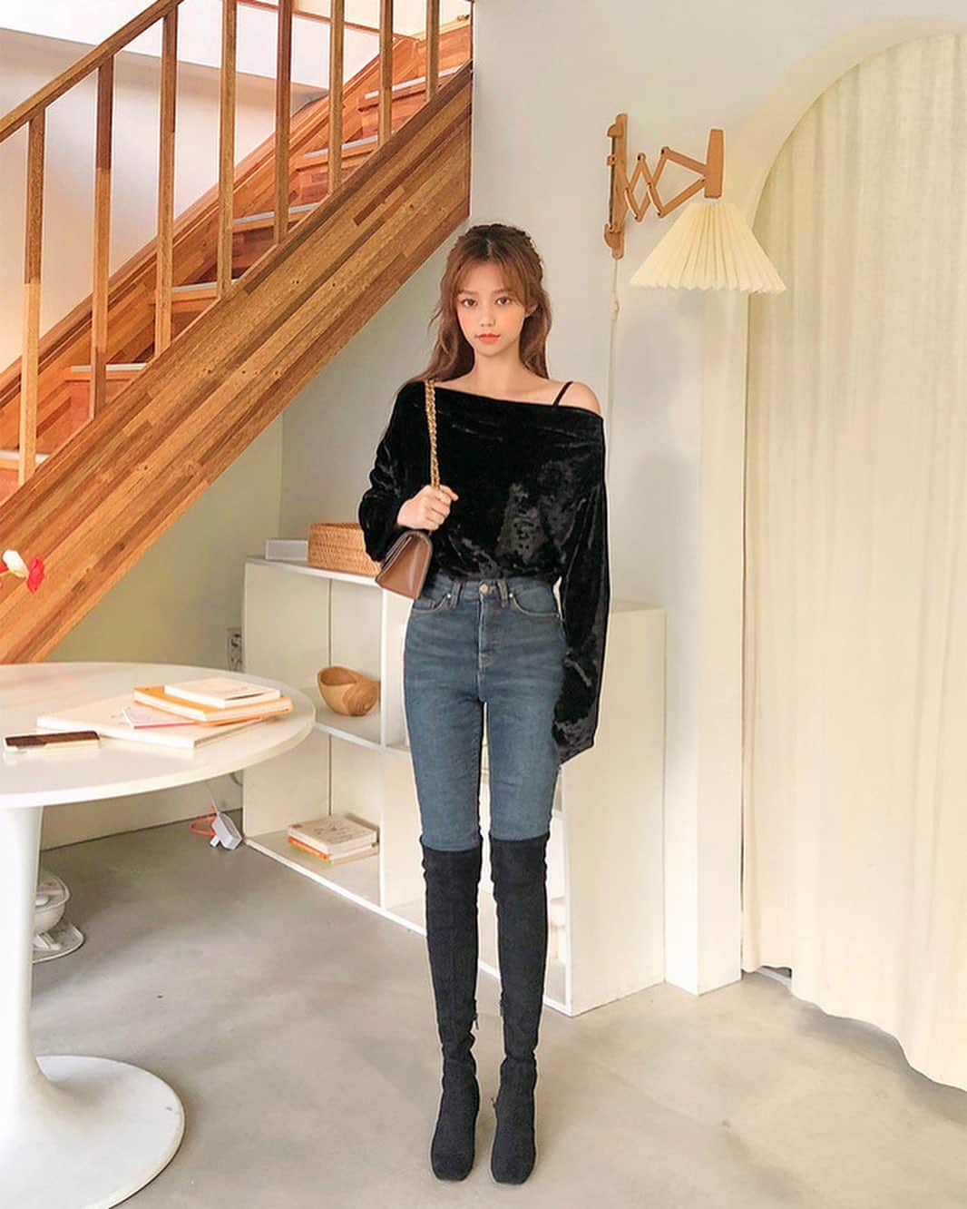 Chuuさんのインスタグラム写真 - (ChuuInstagram)「favorite pick you style!💕💕 1-2-3-4-5-6-7-8-9-10👈🏻👈🏻」12月28日 11時51分 - chuu_official