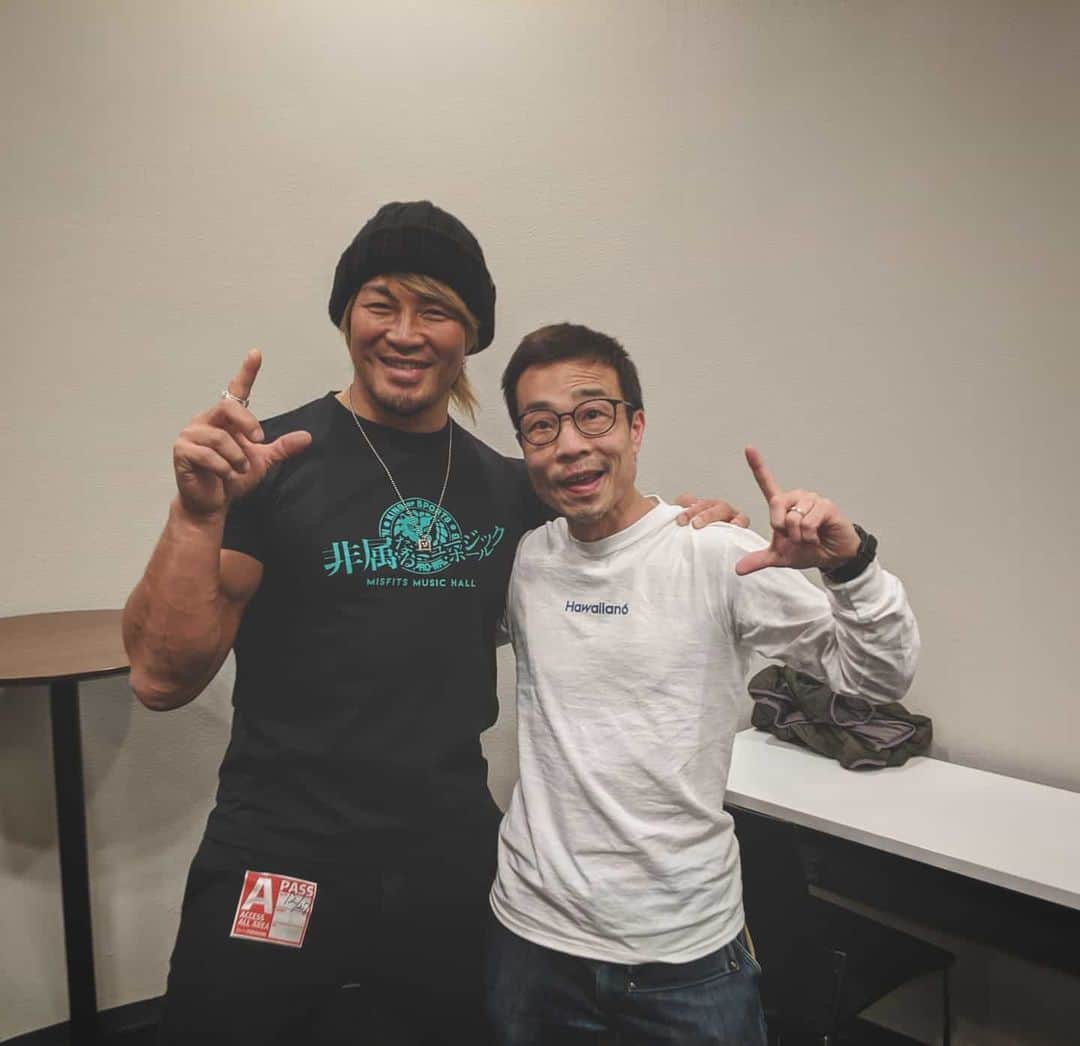 磯部正文のインスタグラム：「タナにも久々に会えて嬉🤓 いつも聞いてます とプレイリストのスクショを送ってくれて大感謝 また試合見に行って応援します...♪*ﾟ」