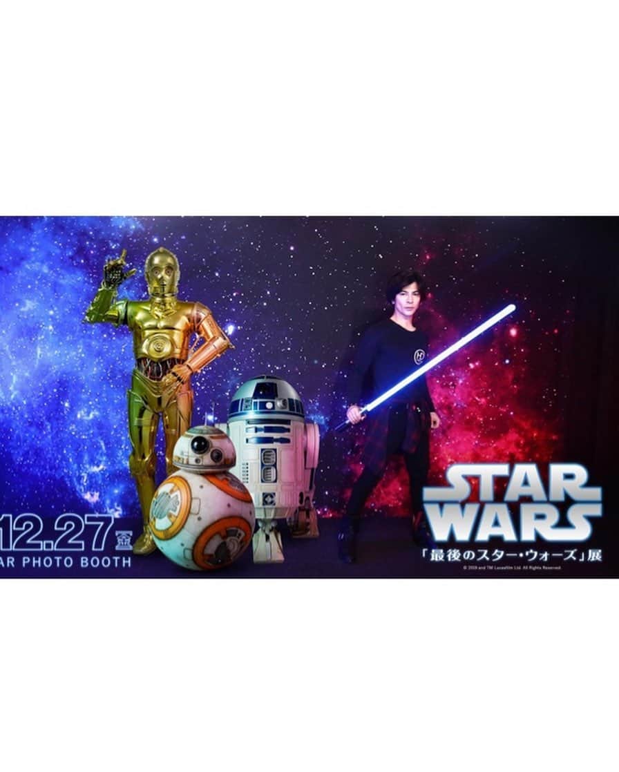 武田真治さんのインスタグラム写真 - (武田真治Instagram)「2019.12.27.やっと行けた！『最後のスターウォーズ展』💫　僕がデザインさせて頂いた#カイロレン のマスクも展示されてました(//∇//) R2-D2やC-3PO、BB-8 と記念撮影もできてサイコーです🌟　29日、明日まで‼️ #スターウォーズ　#STARWARS #武田真治」12月28日 13時38分 - shinji.takeda