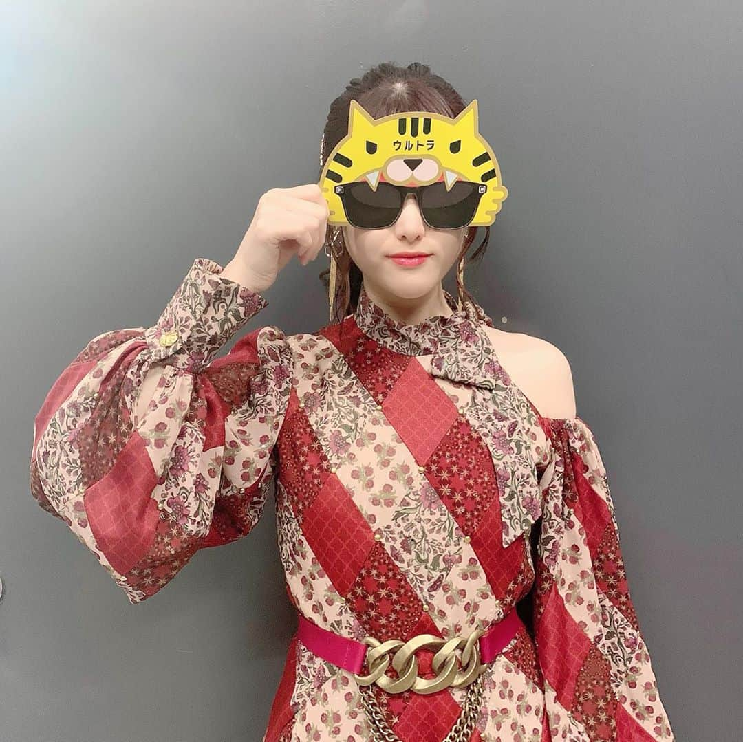 松村沙友理さんのインスタグラム写真 - (松村沙友理Instagram)「ミュージックステーション　ウルトラSUPERLIVE2019 ありがとうございました！ しんちゃんと写真撮ってもらいました🥺  #Mステ #ありがちな恋愛 #SingOut! #クレヨンしんちゃん」12月28日 14時28分 - matsumura_sayuri_official