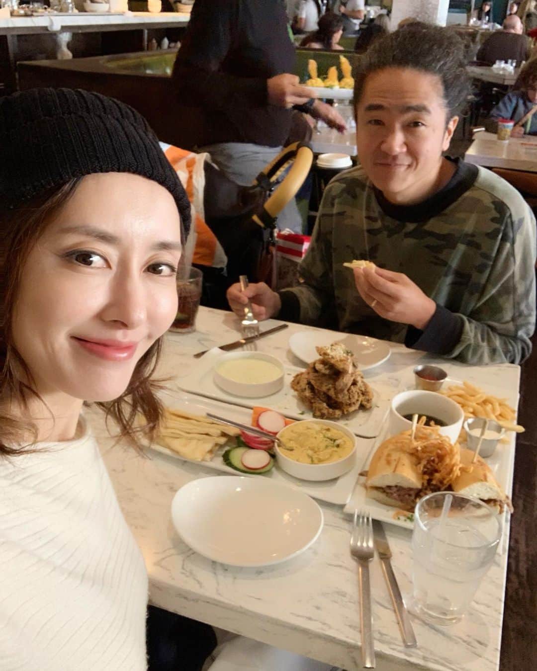 高木りなのインスタグラム：「次男くんがお昼寝してくれたので、 とーちゃんと久しぶりのデート気分。 #남편과데이트 #아들은낮잠중」