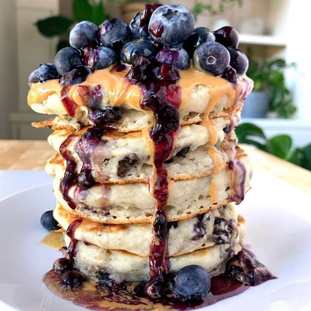 Whole Foods Marketさんのインスタグラム写真 - (Whole Foods MarketInstagram)「Goal for 2020... More blueberry  pancakes. 📷: @thehealthyhaff」12月29日 1時44分 - wholefoods