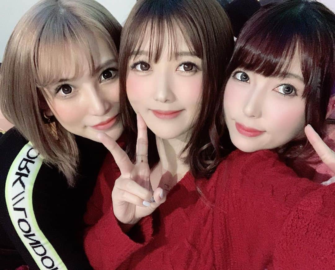 大槻ひびきさんのインスタグラム写真 - (大槻ひびきInstagram)「ヒナちゃんとはたのと 遊んできたよ🥰 女子トーク炸裂⭐️ #japan #代々木 #焼肉 #女子会 #friends」12月28日 17時53分 - yanhibi0221