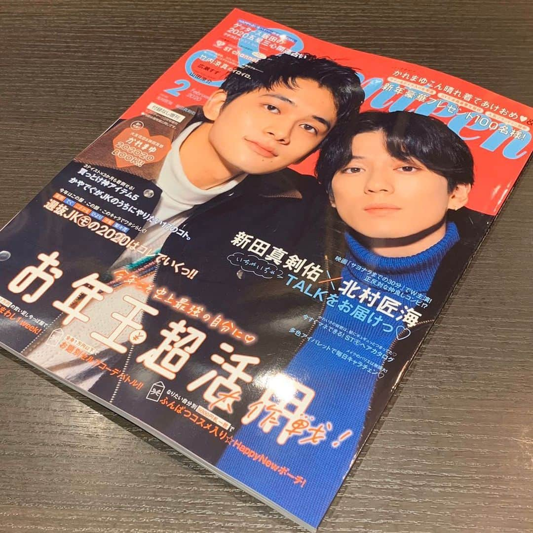 【公式】映画『サヨナラまでの30分』のインスタグラム：「﻿ 雑誌「 #Seventeen 2月号」本日発売‼️﻿ ﻿ 📖付録なし版の表紙は、﻿ #新田真剣佑 さん× #北村匠海 さん✨﻿ ﻿ 2人の仲良しイチャイチャTalkも掲載されています😘💕﻿ ﻿ まだチェックできてない方は﻿ 書店へ急げ～🏃‍♂️💨﻿ ﻿ #サヨまで﻿ #サヨナラまでの30分﻿ #2020年1月24日全国ロードショー」