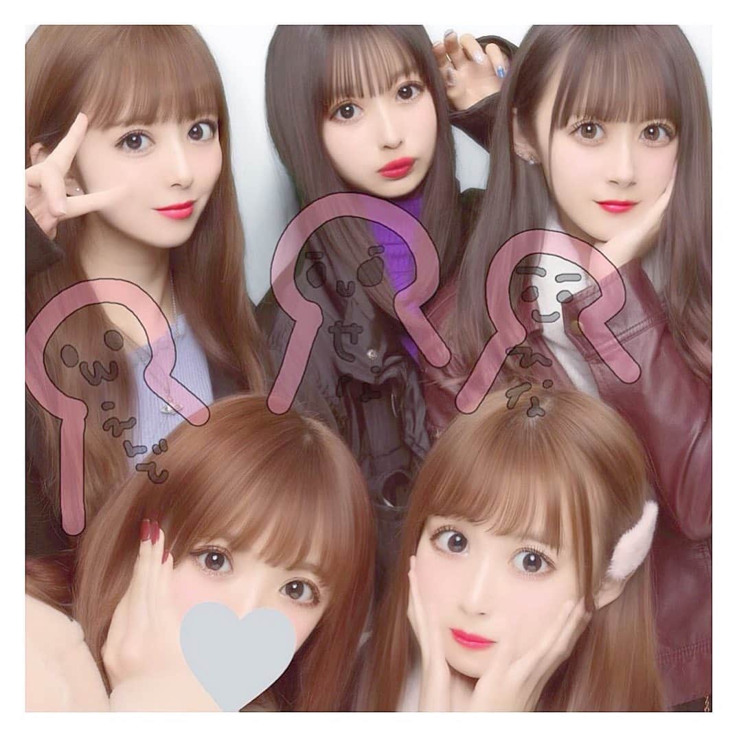 のインスタグラム：「﻿ ﻿ 💡🛍🎈」