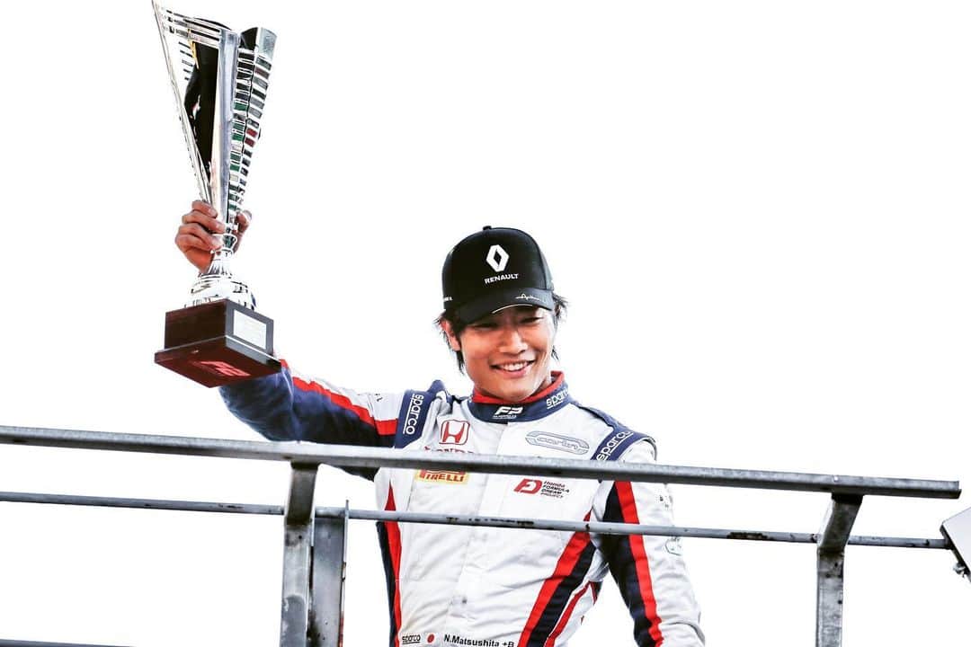松下信治のインスタグラム：「Ciao 2019, It was an unforgettable one. You’ll be never forgotten. #thanksalot #Anthoine」