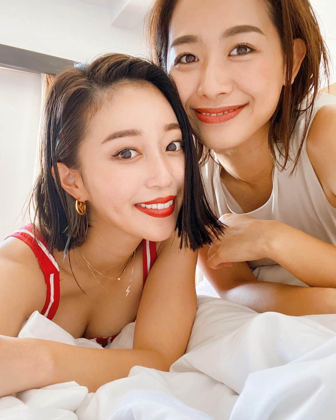 のインスタグラム：「looove🌺 新しいヴィラに移動してきた🌺 バリでのんびりな時間最高🥰 ・ ・ #してることは#食べるか笑うか寝るかの3つ🤣 #あんとまいの冬休み #bali#holiday #anritravelgram  #バリ#bff#あん旅」