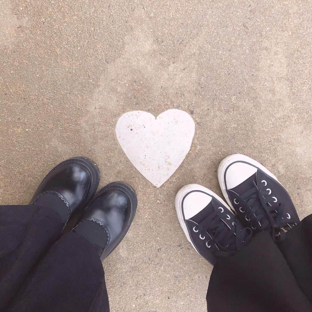 青木菜花のインスタグラム：「.﻿ .﻿ 恋木神社⛩💞﻿ 願い事は秘密🤫🤫﻿ .﻿ . #なのかじ #恋木神社 #福岡 #長崎 #福岡旅行 #instalike #instagood #l4l」