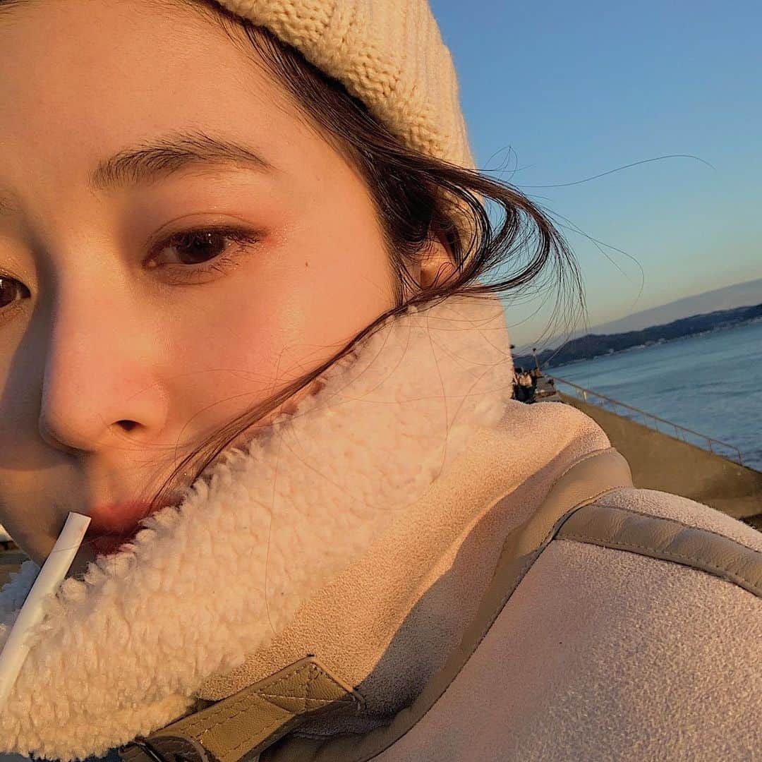 吉河唯さんのインスタグラム写真 - (吉河唯Instagram)「⚪️ ⚪️ ⚪️ 〜・〜・〜・〜・〜・〜・〜・〜・〜・〜 #merryjenny」12月28日 20時38分 - yui_yoshikawa