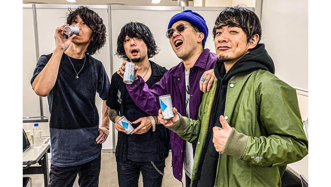 Nothing’s Carved In Stoneさんのインスタグラム写真 - (Nothing’s Carved In StoneInstagram)「COUNTDOWN JAPAN 19/20"﻿ 12月28日(土)幕張メッセ国際展示場1～11ホール﻿ ﻿ ありがとうございました！！﻿ ﻿ 年明け2020年1月9日(木)にZepp Tokyoでのワンマンライブがあります。﻿ ﻿ "By Your Side Tour 2019-20"ワンマンシリーズ初日となります。チケット残りわずかです。ぜひお待ちしております！﻿ ﻿ 2020年1月9日(木)Zepp Tokyo﻿ 開場：18:00 / 開演：19:00﻿ チケット 4,200円(一般発売中)﻿ ﻿ #nothingscarvedinstone #ナッシングス #ncis #silversunrecords #countdownjapan #cdj #raizinambassador」12月28日 20時36分 - nothingscarvedinstone